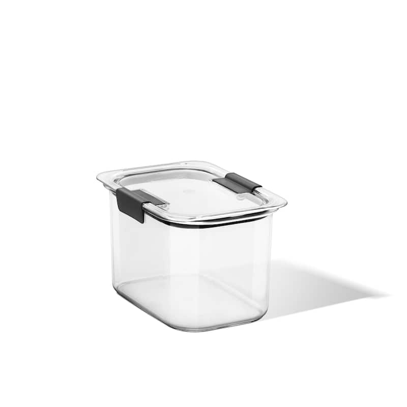 Rubbermaid Brilliance Pantry Airtight Food Storage Container, 7.8Cup