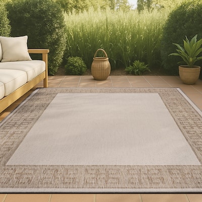 JONATHAN Y Alda Classic Geometric Border Indoor/Outdoor Area Rug