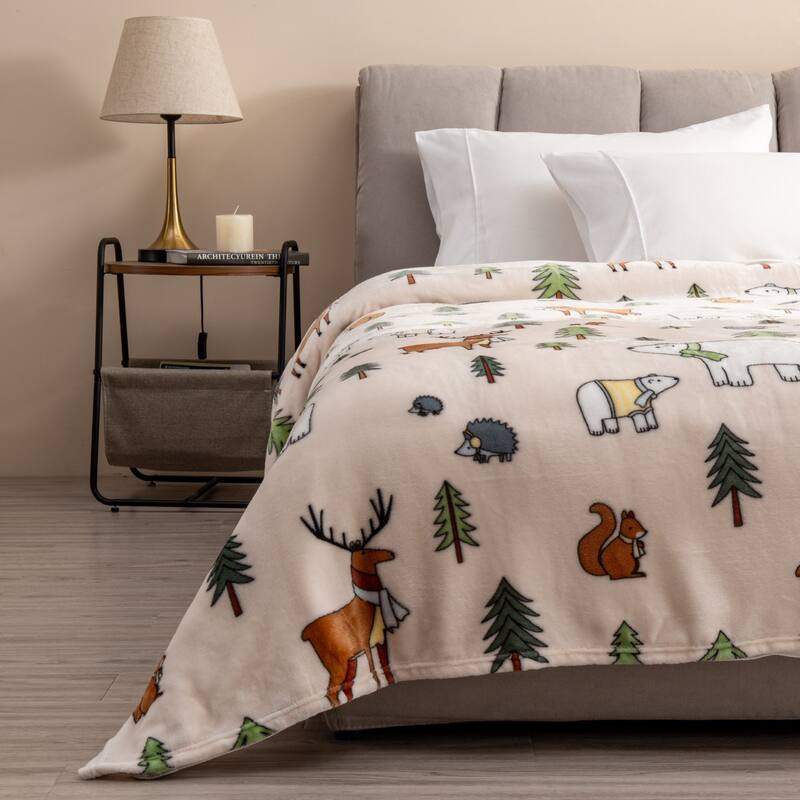 Luxurious Velvet Plush Fleece Holiday Printed Bed Blanket - King - Wildlife