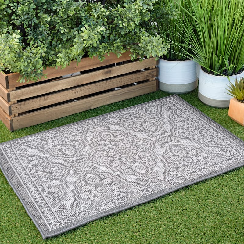 Vision French Country Floral Indoor/Outdoor Area Rug