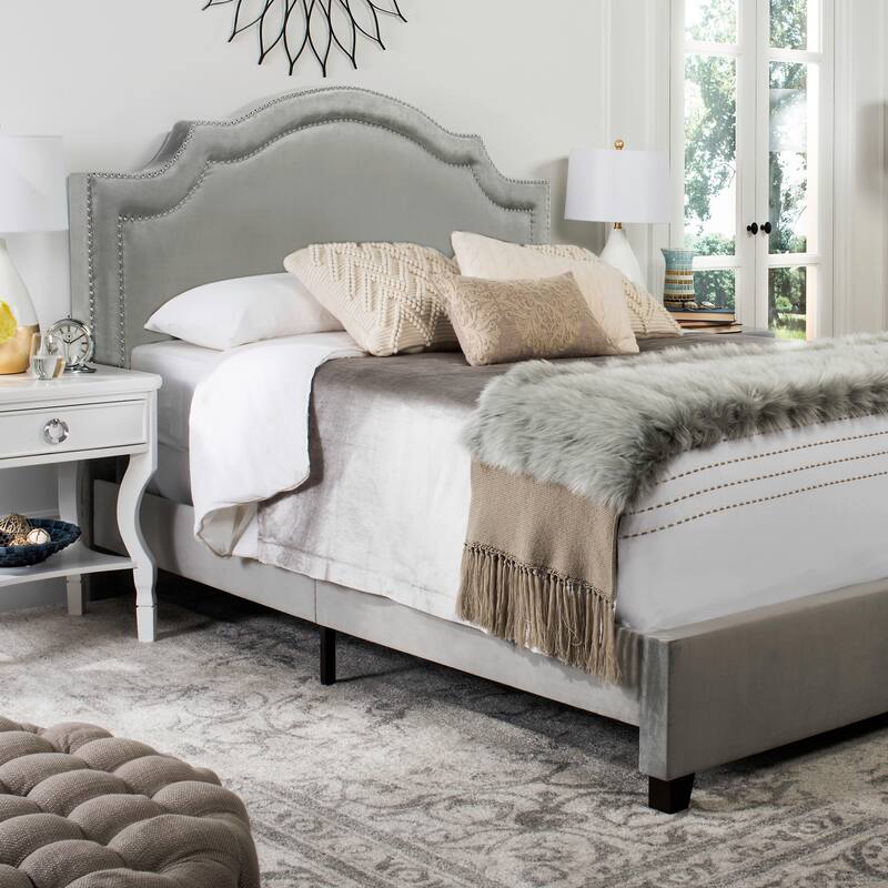 SAFAVIEH Dotty Upholstered Bed