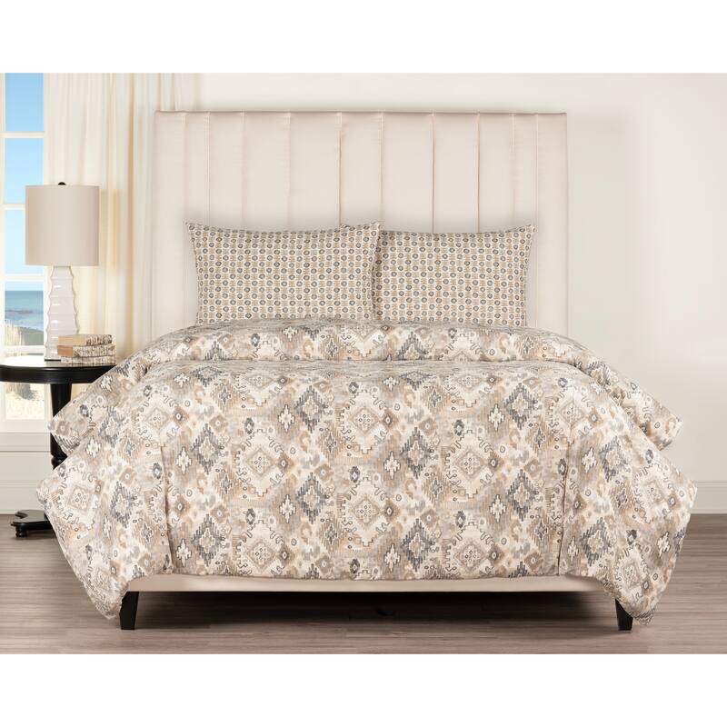 Magnolia Home Fashions Maya Dune Duvet cover & shams Set