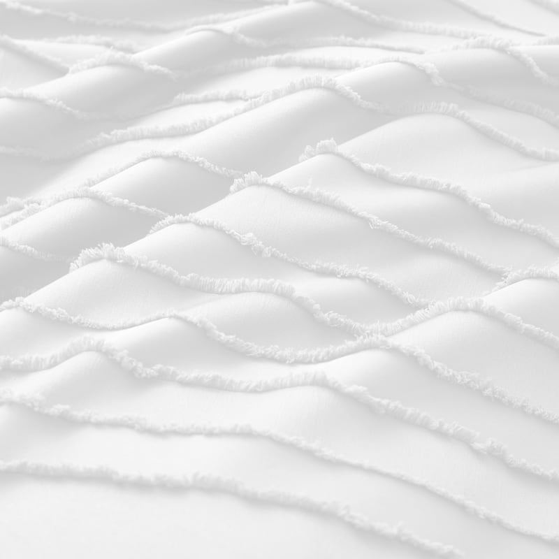 Tufted Clipped Jacquard Geometric Oversized Duvet Cover & Pillowcase Set