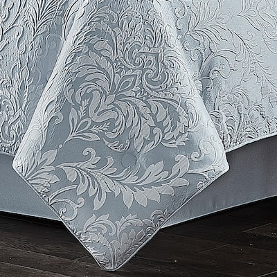 J. Queen New York Malita Comforter Set