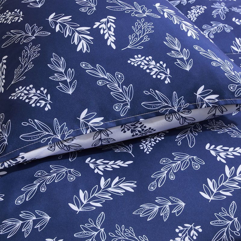 Empyrean 3PC Reversible Botanical Printed Comforter Bedding Set