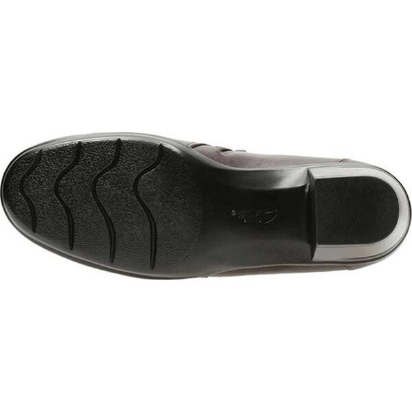 clarks emslie warren brown