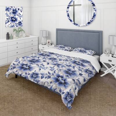 Designart "Cobalt Blue Filigree Victorian Pattern VII" Cottage Bedding Set With Shams