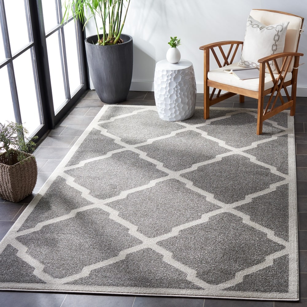 SAFAVIEH Amherst Teresinha Modern Rug