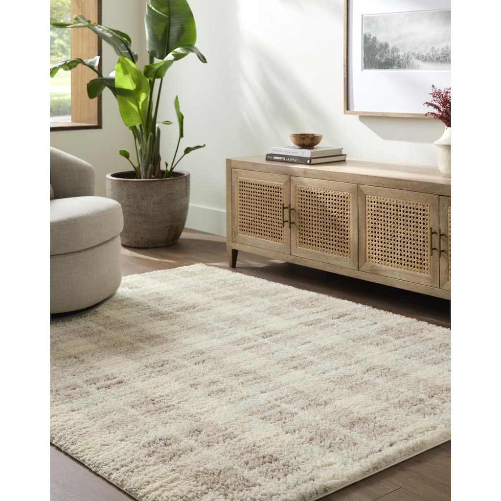 Livabliss Primo Modern & Contemporary Area Rug