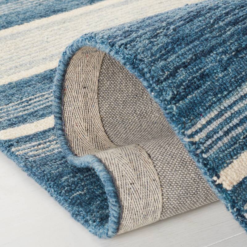 SAFAVIEH Handmade Lauren Ralph Lauren Szabina Wool Rug