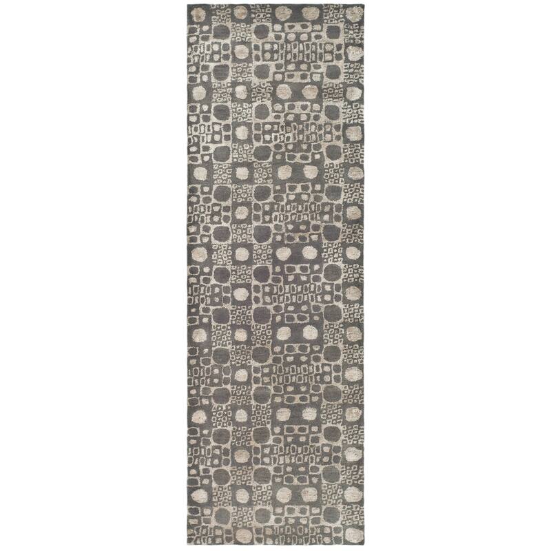SAFAVIEH Handmade Soho Liese Deco Stones N.Z. Wool Rug