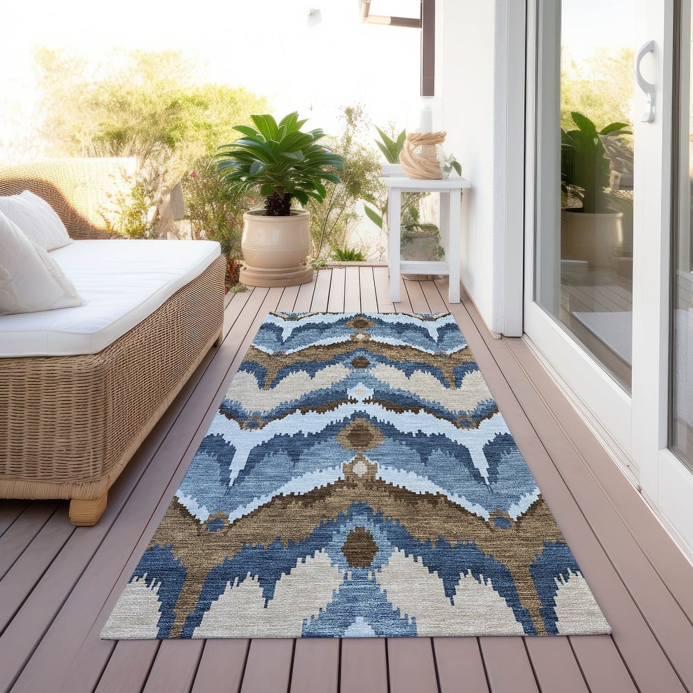 Machine Washable Indoor/ Outdoor Chantille Boho Ikat Rug