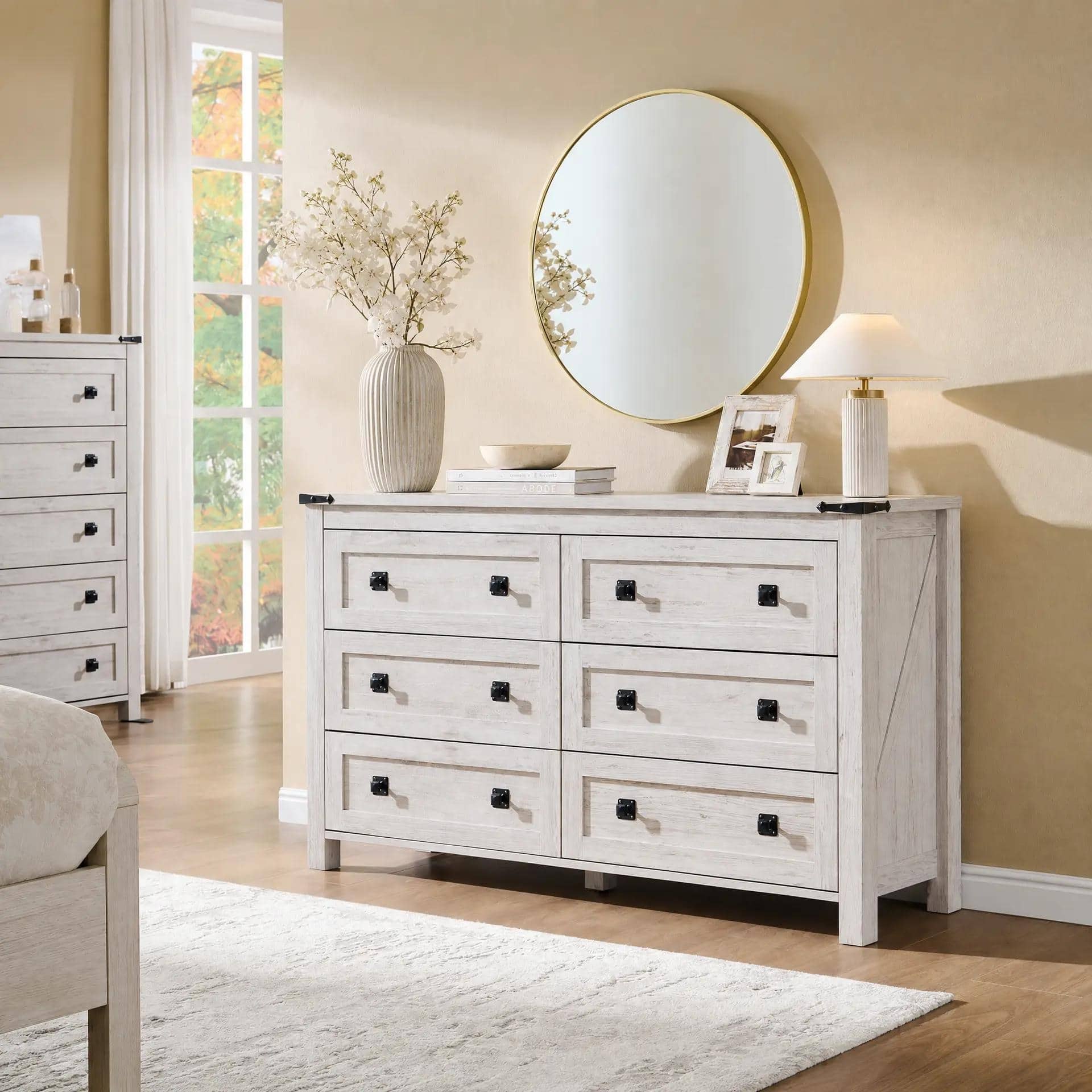 Option Antique Brushed White