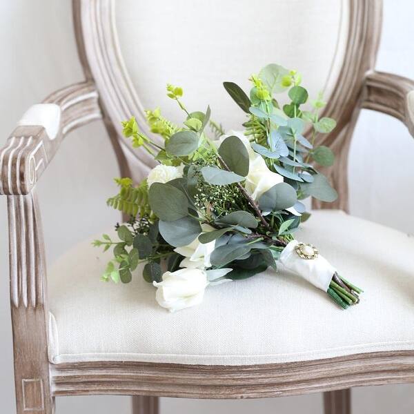 Wedding Bouquet The White Greenery Bridal Bouquet Green On Sale Overstock 23386890