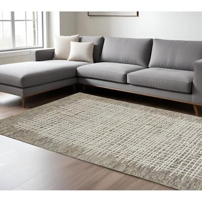 Wizen Hand Tufted Traditional Stain Resistant Durable Area Rug By HomeRoots - 8' x 10'