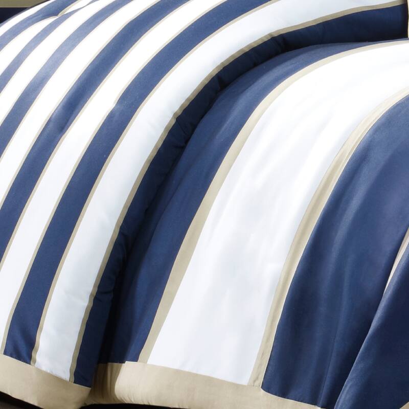 Intelligent Design Garrett Navy Printed Duvet Cover Set