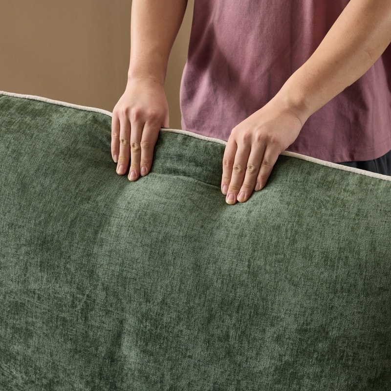 Transitional Loveseat Piped T-Cushions & Linen Blend
