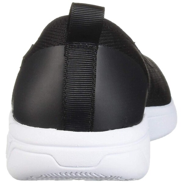 kenneth cole reaction women's the ready slip on sneaker