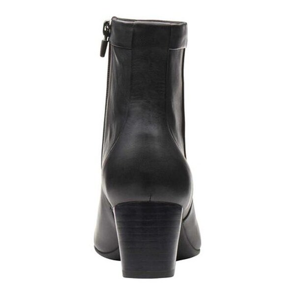 clarks un cosmo up bootie