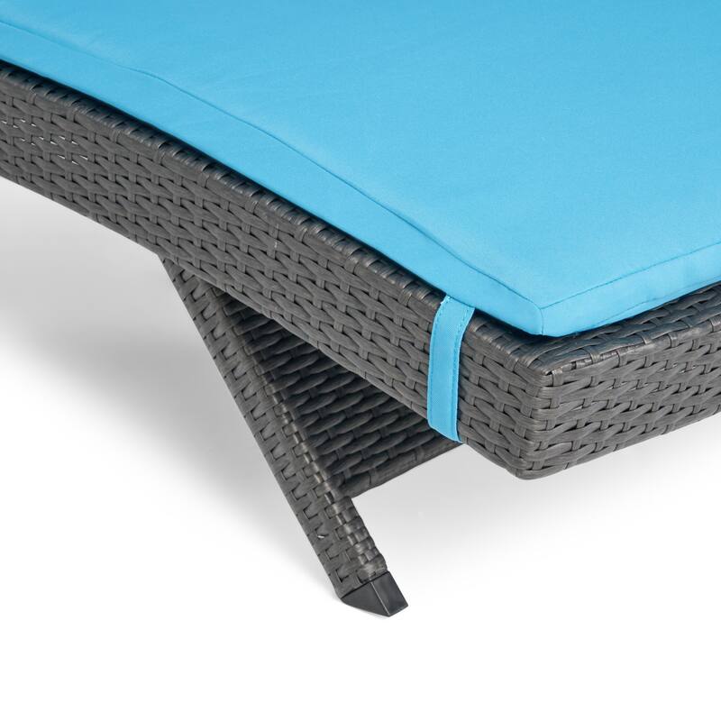 Salem Outdoor Wicker Adjustable Chaise Lounge with Cushion by Christopher Knight Home