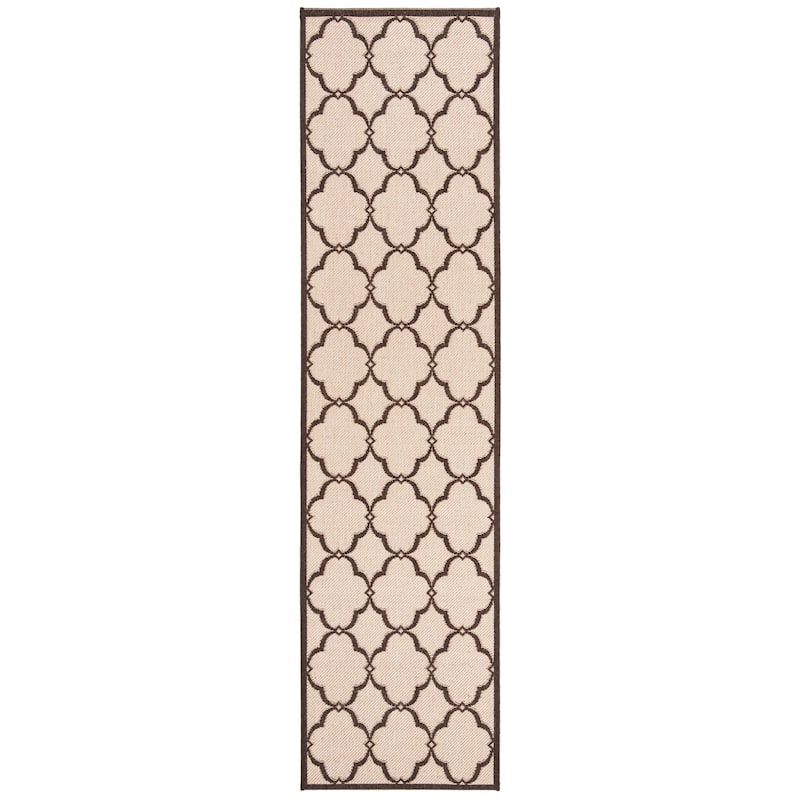 SAFAVIEH Linden Gaye Indoor/ Outdoor Waterproof Patio Backyard Rug.