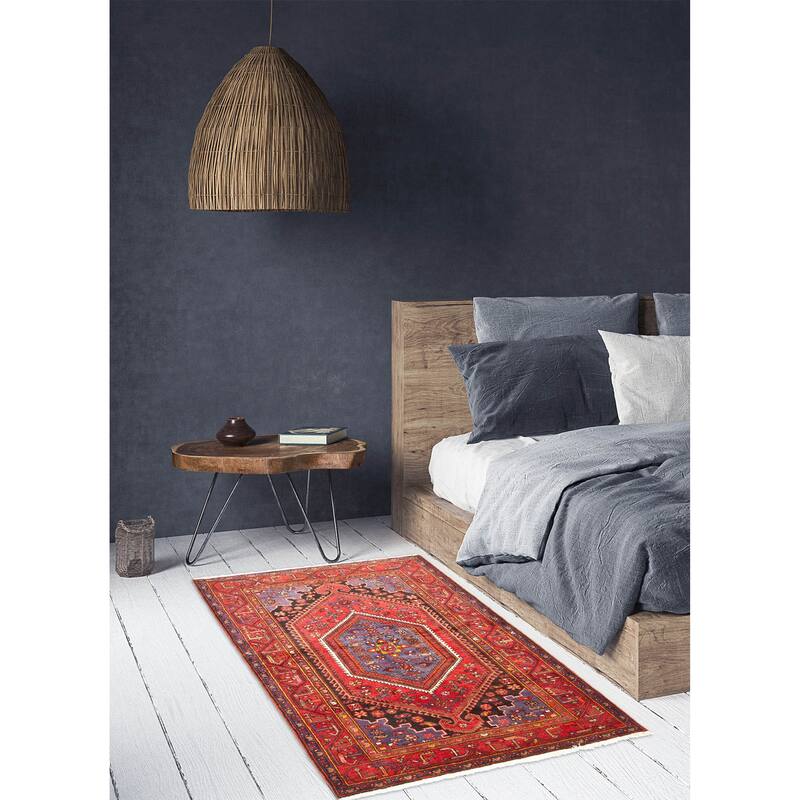 ECARPETGALLERY Hand-knotted Andelz Red Wool Rug - 4'8 x 6'4