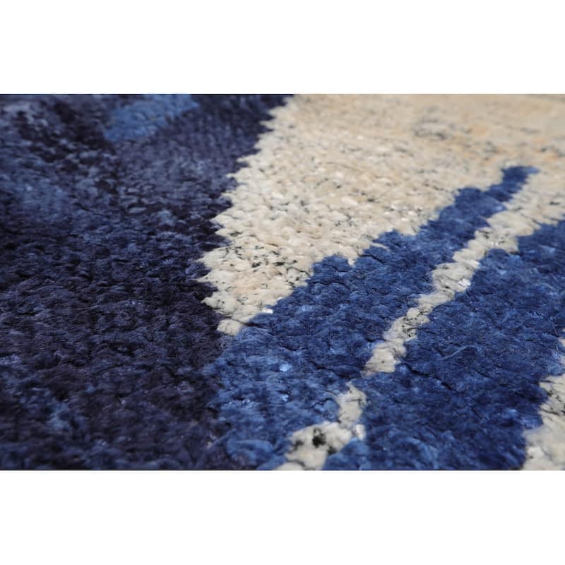 Hand Knotted Beige,Ivory Tibetan Bamboo Silk Modern Oriental Area Rug - 10' 1'' x 14'
