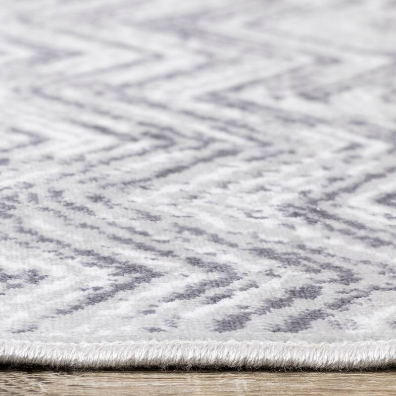 Victoria Collection - White/Grey Distressed Zig Zags Rug