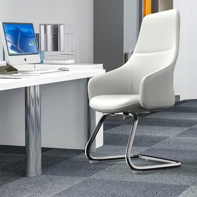 LeisureMod Celeste Leather Conference Office Chair with and Armrest