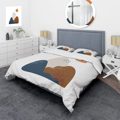 Designart 'Abstract Flowers On Minimal Shapes VI' Modern Duvet Cover Set