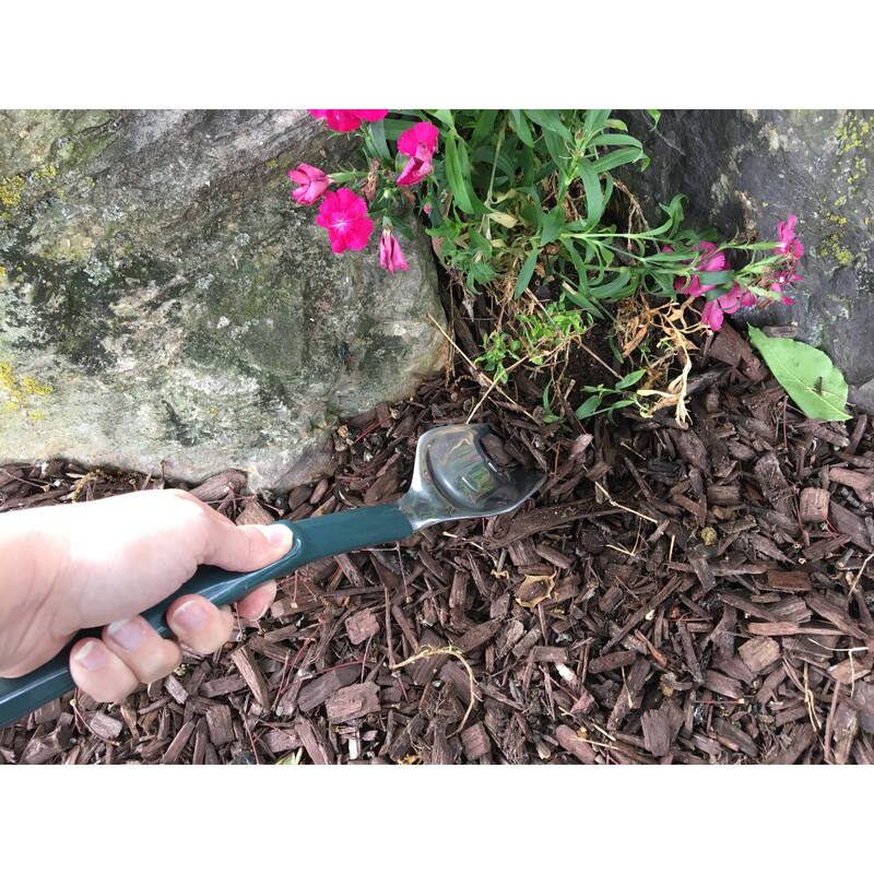 Sturdy Green Kneeler Seat and Garden Trake