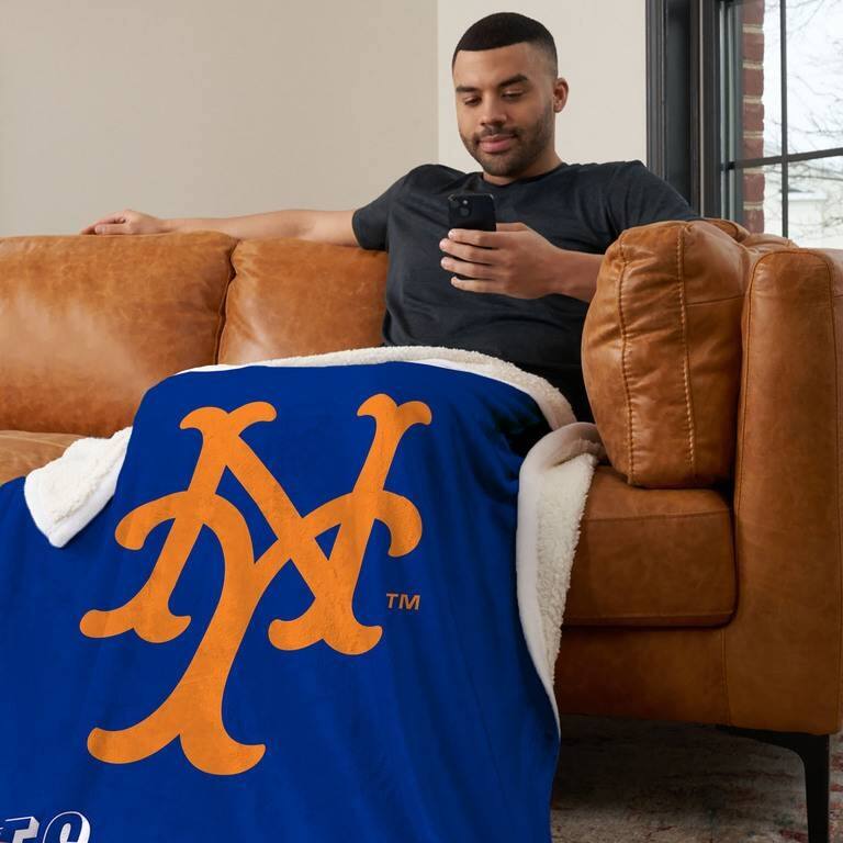 MLB CC Throwback Silk Touch Sherpa Throw Blanket