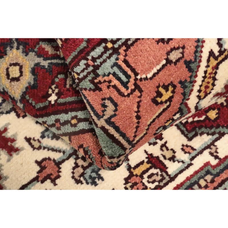 Hand Knotted Oriental 100% Wool Carpet Traditional Medallion Beige & Ivories Heriz (serapi) Area Rug - 5' 10'' X 4' 0''