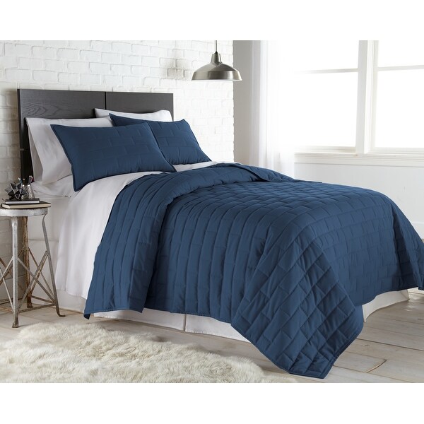 Vilano Ultra-Soft Lightweight Brickyard 3-piece Quilt and Sham Set. Opens flyout.