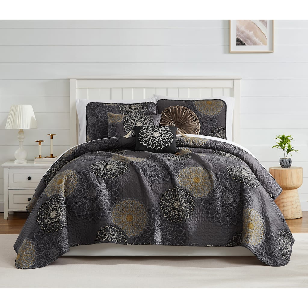 Midnight Floral 6 piece Quilt Bedding Set