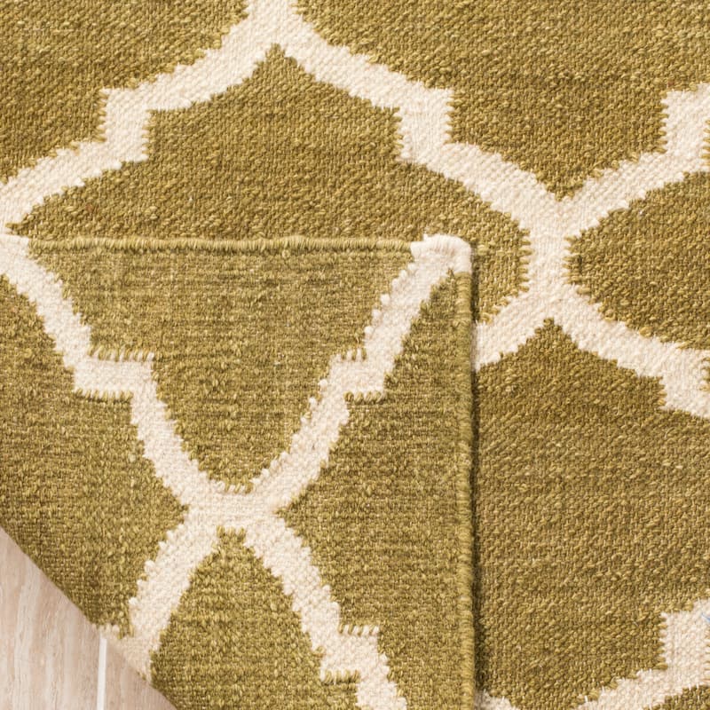 SAFAVIEH Handmade Flatweave Dhurries Hylkije Modern Wool Rug