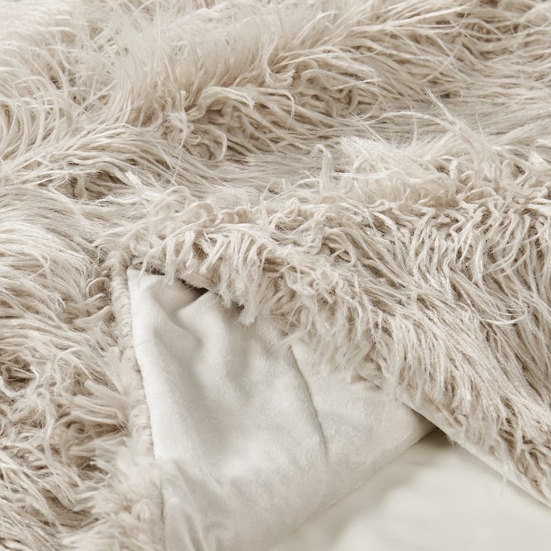 Karenne Shaggy Fauxfur Throw Blanket