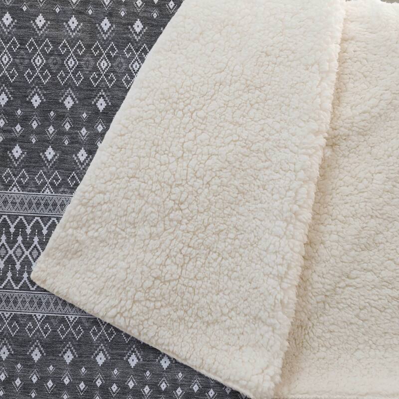 Premium Machine Washable Boho Moroccan Sherpa Throw Blanket