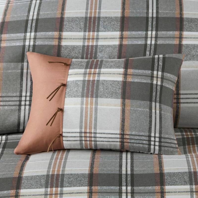 Intelligent Design Liam Plaid Comforter Set