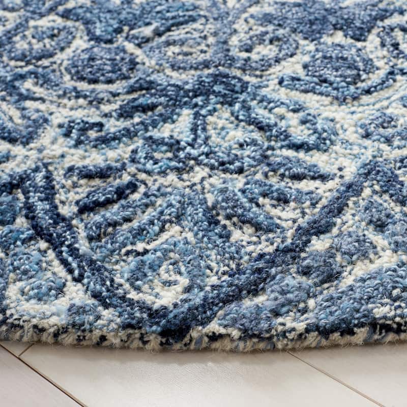 SAFAVIEH Handmade Marquee Genta Modern Medallion Wool Rug