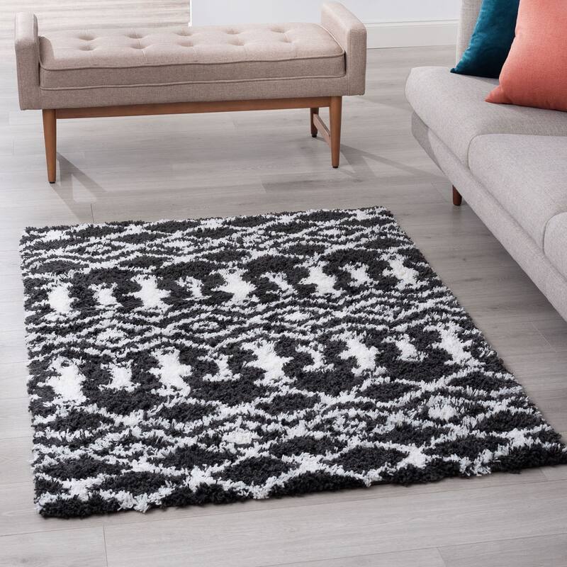 Joy Shag Mediterranean Geometric Indoor Area Rug