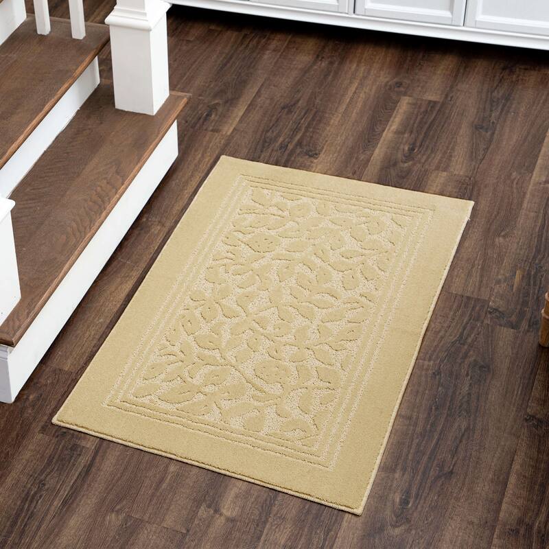 Mohawk Home Wellington Botanical Machine Washable Area Rug