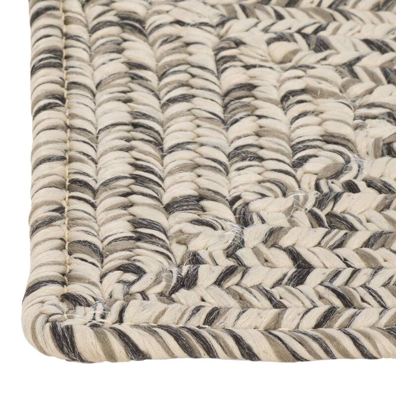 SAFAVIEH Zyta Handmade Braided Stair Treads - Non-Slip Stair Rugs for Hallways & Entryways