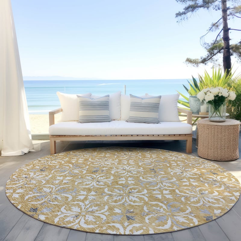 Machine Washable Indoor/ Outdoor Chantille Traditional Medallion Rug - Gold - 8' x 8'