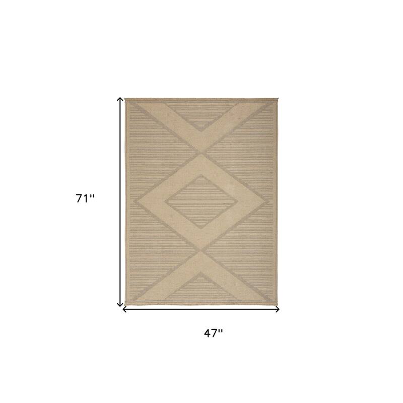 HomeRootsGeometric Modern Rectangle Area Rug - 71' X '47' X '0.25