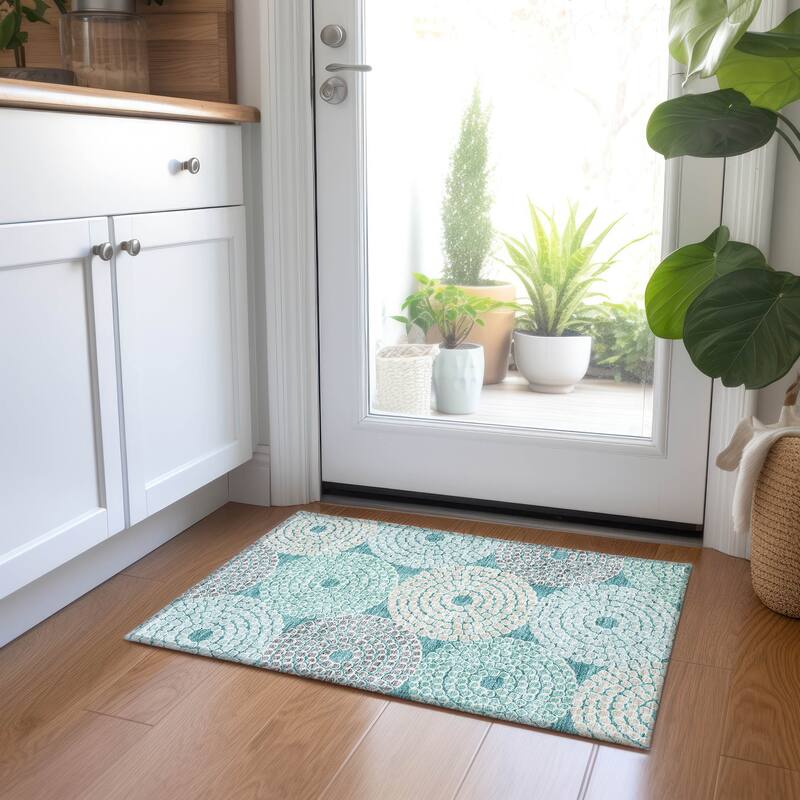 Machine Washable Indoor/ Outdoor Chantille Contemporary Geo Rug