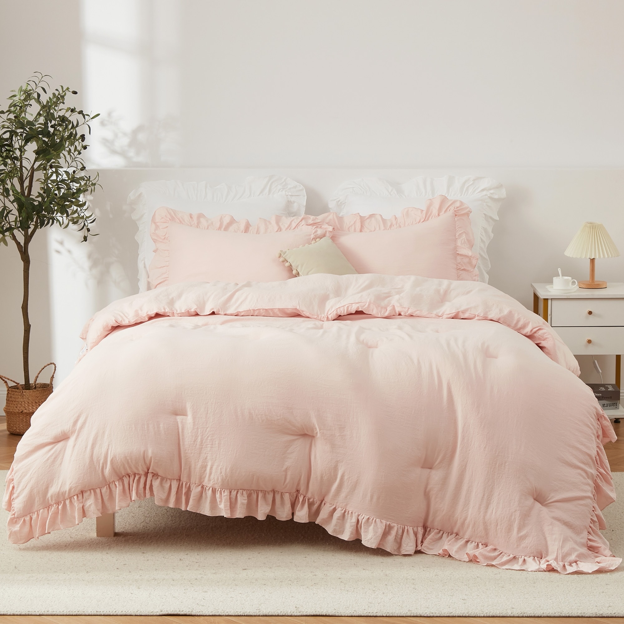 3 Pieces Ruffled Bedding Comforter Set with Shams
