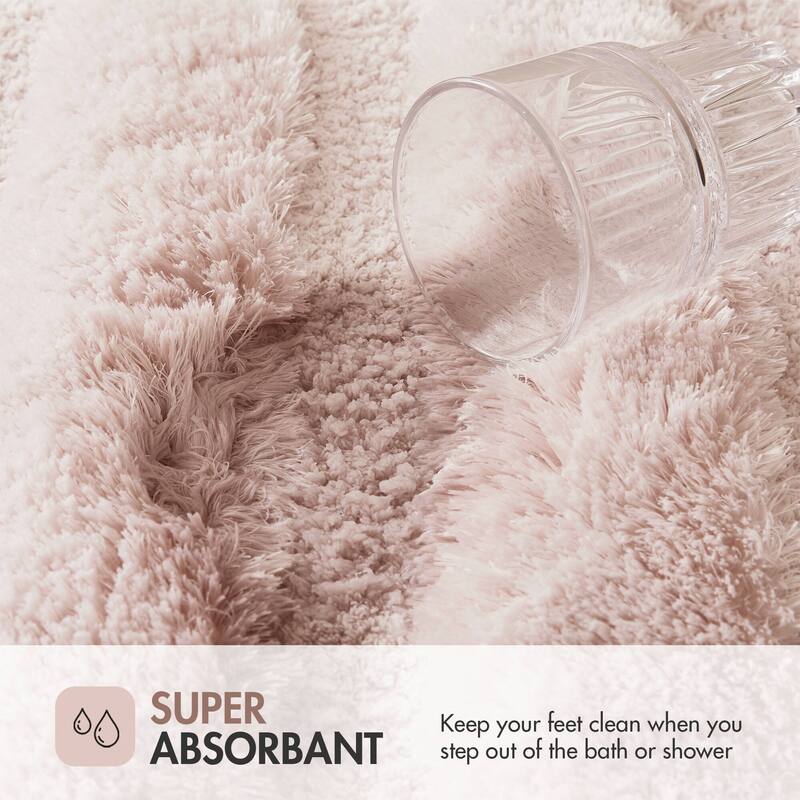 Madison Park Tufted Pearl Channel Solid Bath Rug