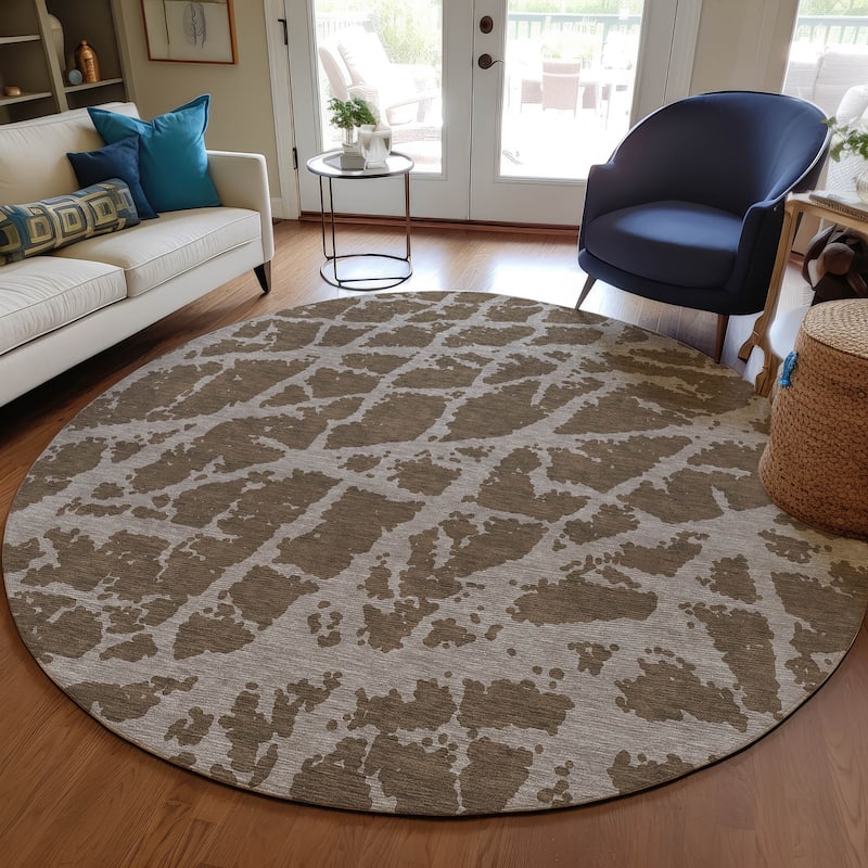Machine Washable Indoor/ Outdoor Transitional Brown Crackle Chantille Rug