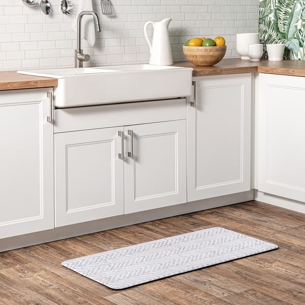 Nuloom Rosanne Geometric Anti Fatigue Kitchen or Laundry Room Comfort Mat - 20" x 42" - Light Grey